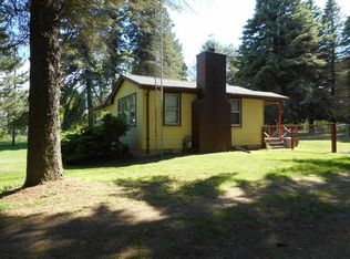 4824 Lakeshore Rd, Lexington, MI 48450