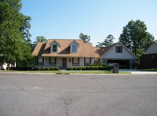 152 Wildwood Forest Rd, Hot Springs, AR 71913