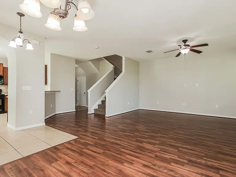 5511 Kinglethill Dr — Photo 4
