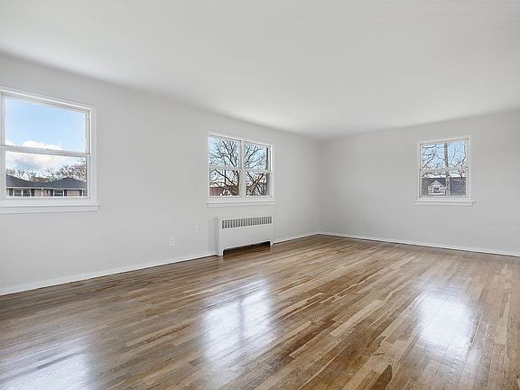 3rd image of 81-23 268th St Floor 2