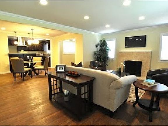 4th image of 2141 El Sereno Ave