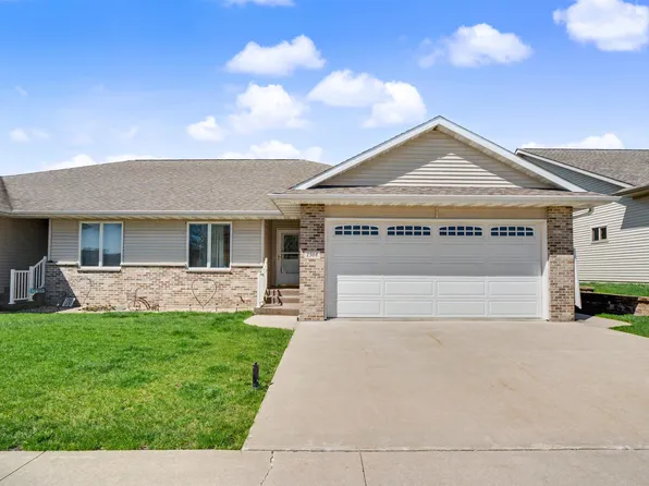 1508 1st St SE, Waverly, IA 50677