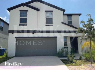 14421 English Lavender Dr, Wimauma, FL 33598