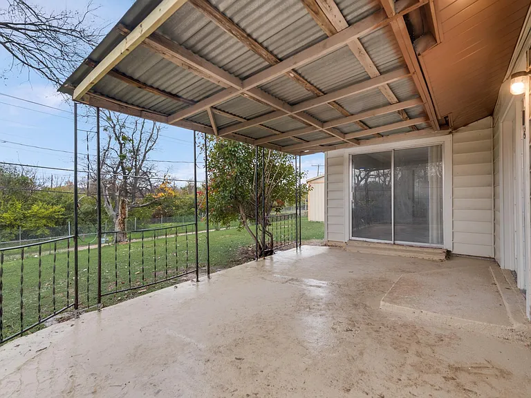 12118 Oberlin Dr — Photo 19
