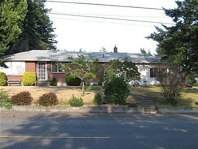 1st image of 738 NE Oleary St