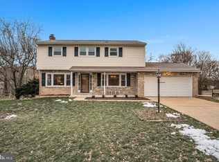 2125 Douglas Dr, Carlisle, PA 17013
