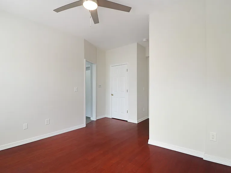 1620 Palisade Ave #1 — Photo 8