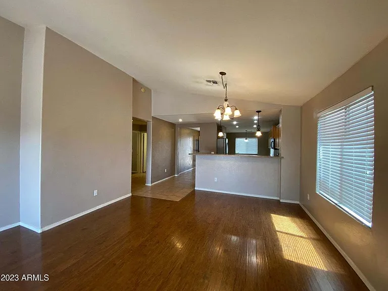 1847 W Desert Seasons Dr — Photo 10