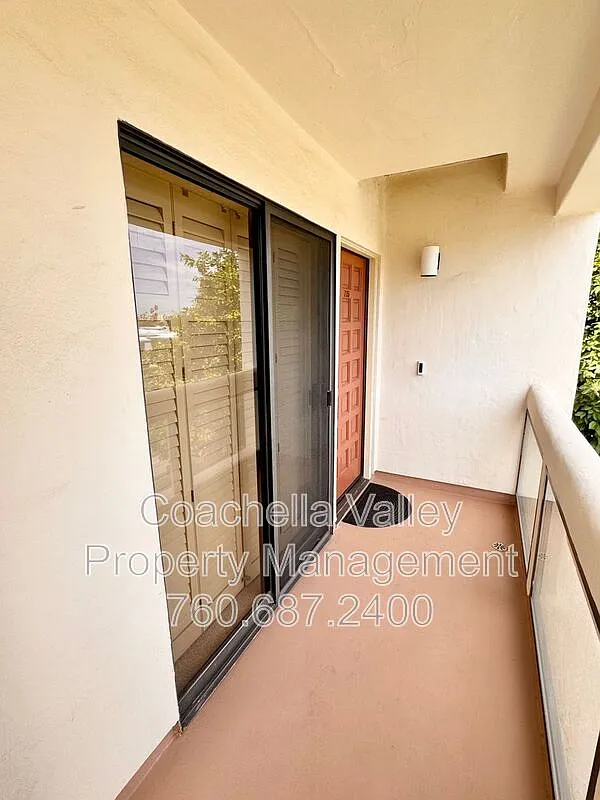 2 bed, 2.0 bath, 1198 sqft, $2,395 — Photo 4
