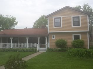 1766 Longvalley Rd, Glenview, IL 60025