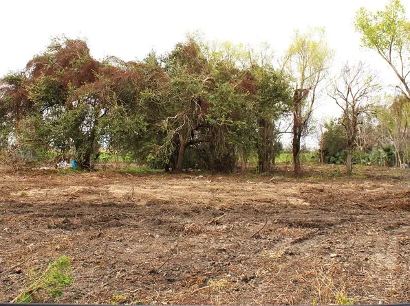 615 Florissant Hwy, Saint Bernard, LA 70085