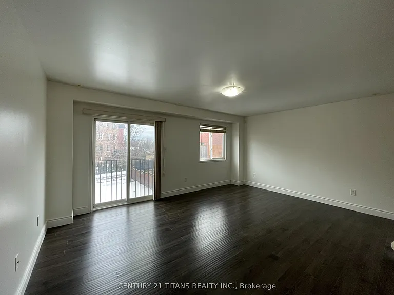 11 Etienne St — Photo 3