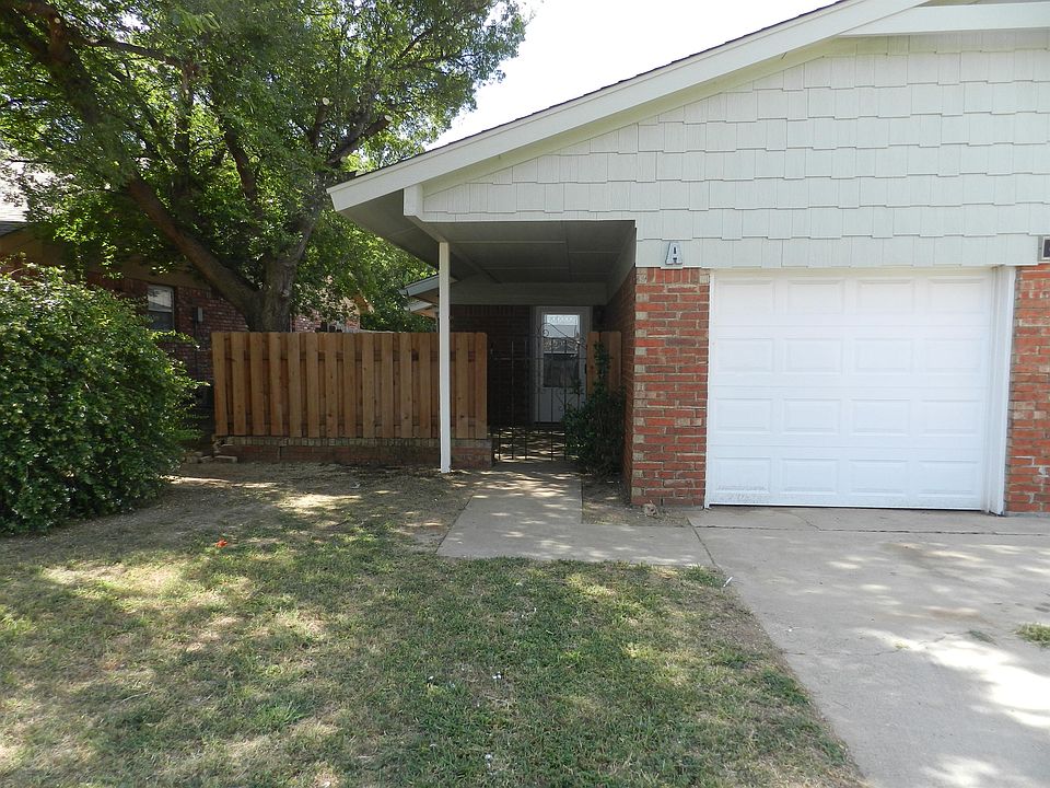 1st image of 4812 NW Motif Manor Blvd #A