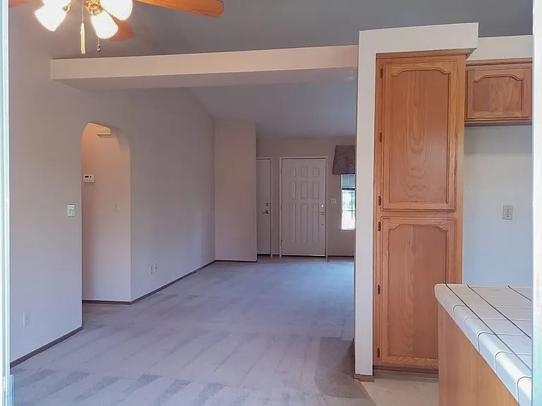 604 Alamine Dr — Photo 6