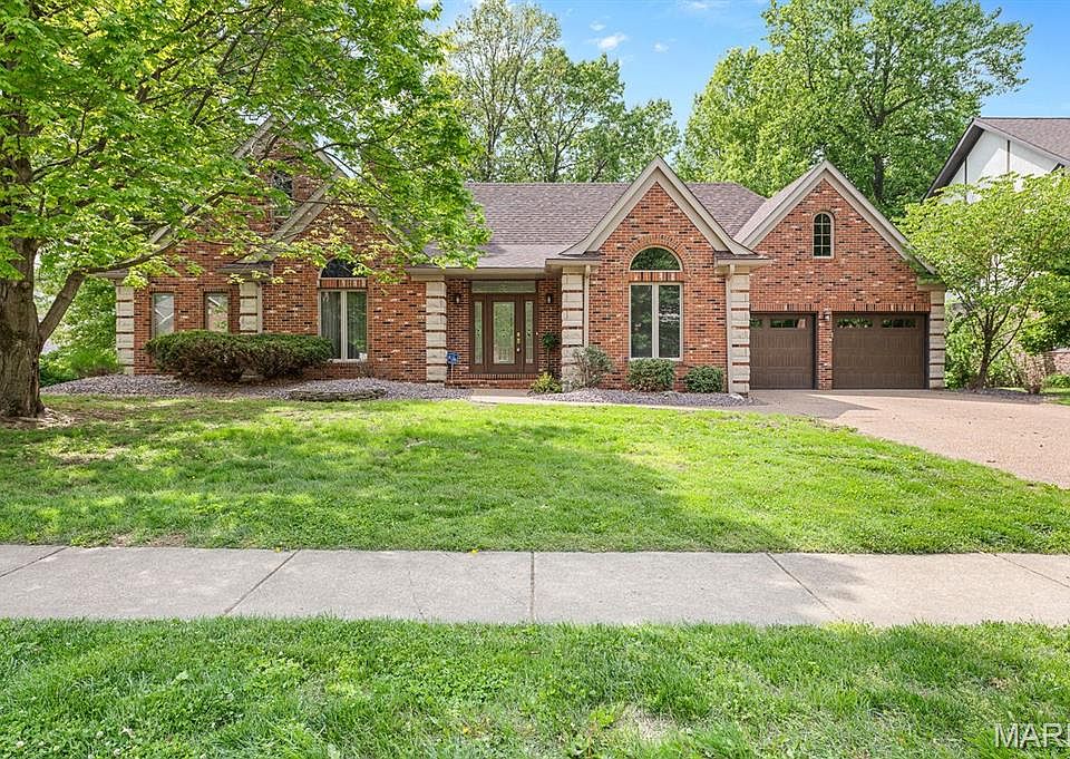 1st image of 1005 Timberlake Dr