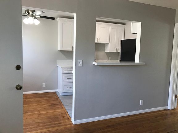 4th image of 396 Carroll Park E APT 3