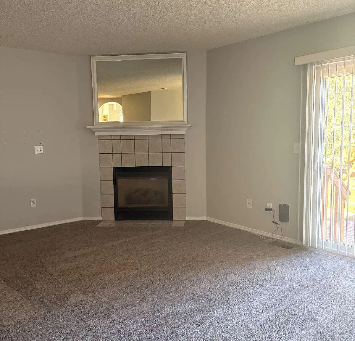 5 bed, 3.0 bath, $2,900 — Photo 4