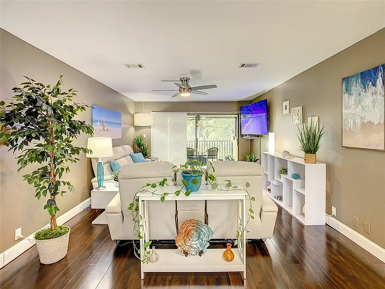 7300 Sunshine Skyway Ln S #201 — Photo 3