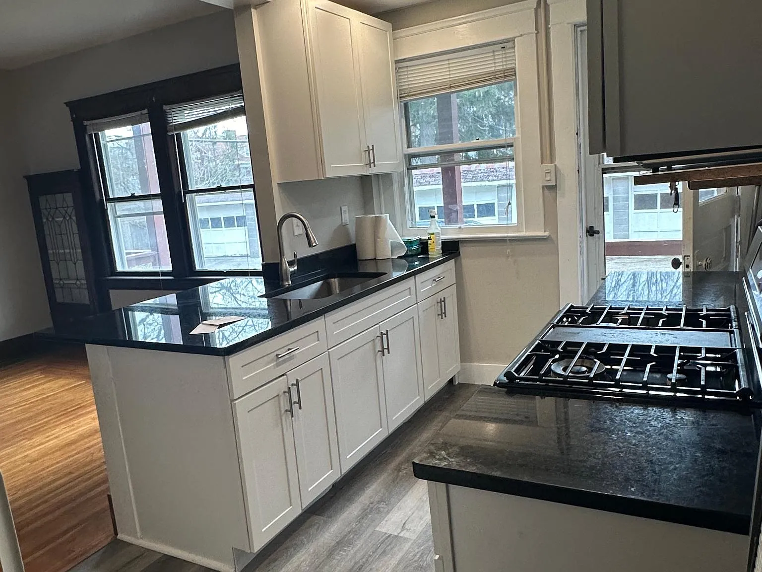 3 bed, 1.5 bath, 1500 sqft, $1,875 — Photo 4
