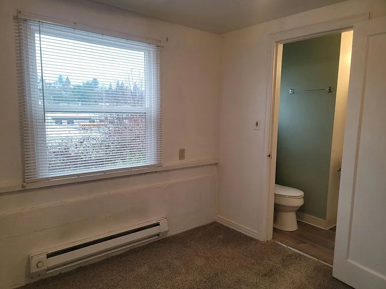 331 Bryan Avenue — Photo 11