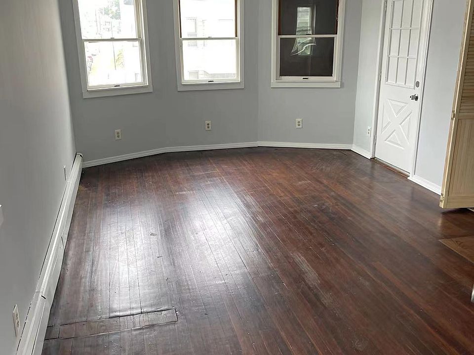 2nd image of 795 Grand St #2
