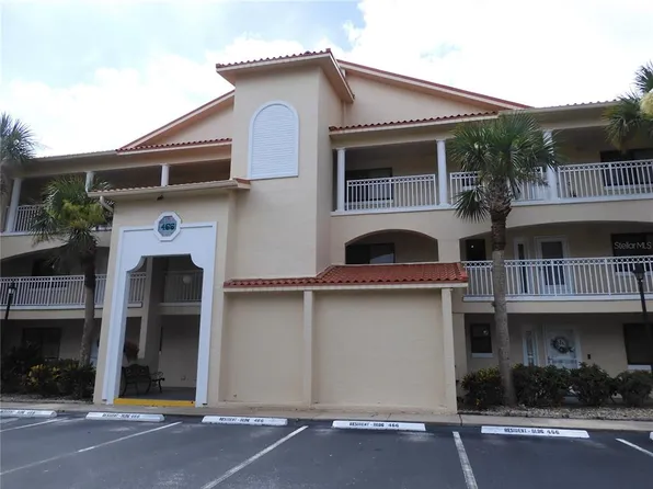 466 Bouchelle Dr APT 204, New Smyrna Beach, FL 32169