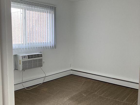 5th image of 28721 Jefferson Ave APT 203