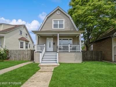 6308 W Addison St, Chicago, IL, 60634