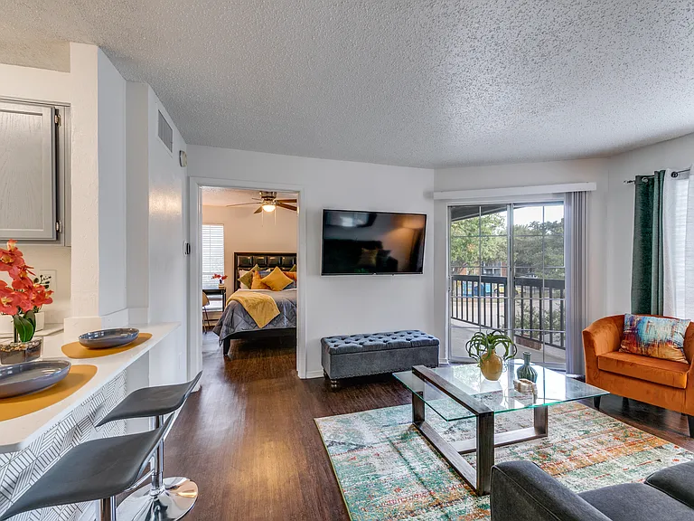 18333 Roehampton Dr #421 — Photo 3