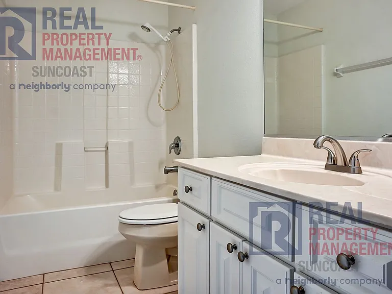 230 Rotonda Blvd W #A — Photo 21