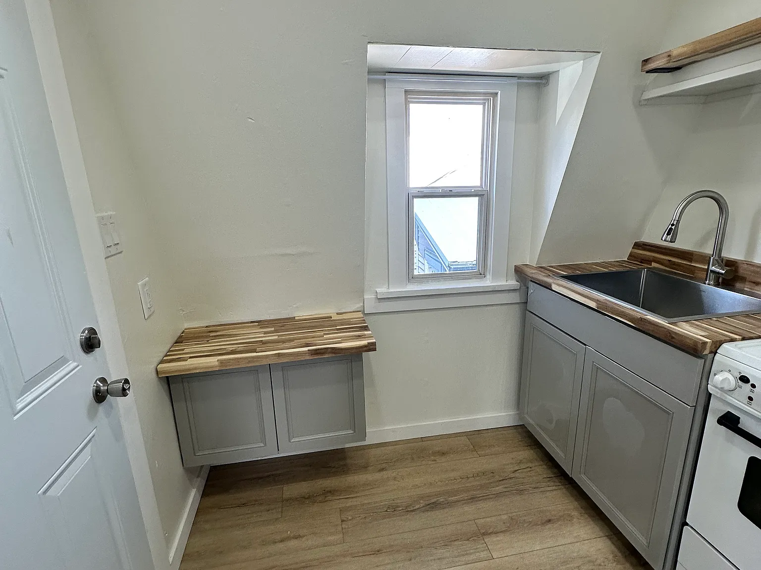 1 bed, 355 sqft, $750 — Photo 3