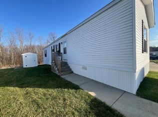 4204 Wellington #401, Jackson, MI 49201