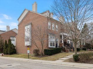 17036 Farmington Rd, Livonia, MI