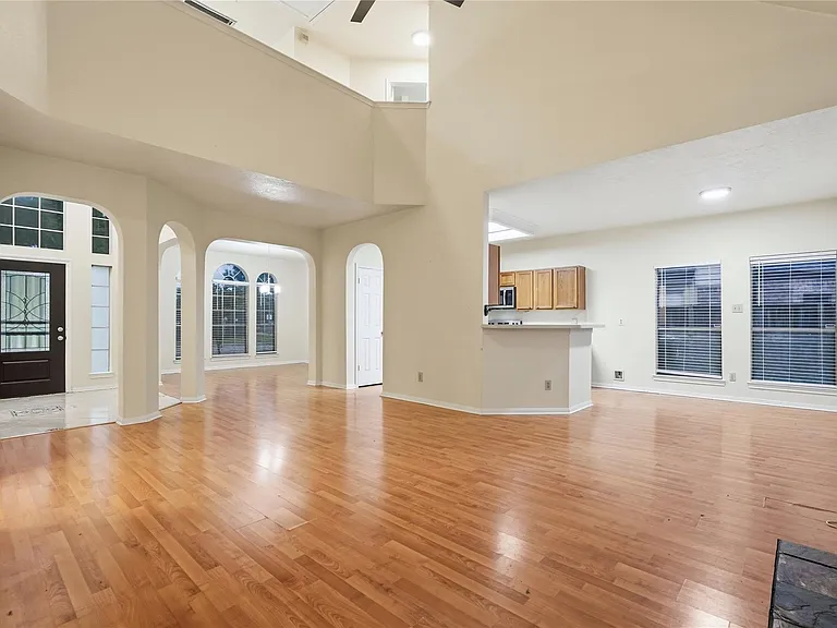 14203 Torrey Forest Dr — Photo 11