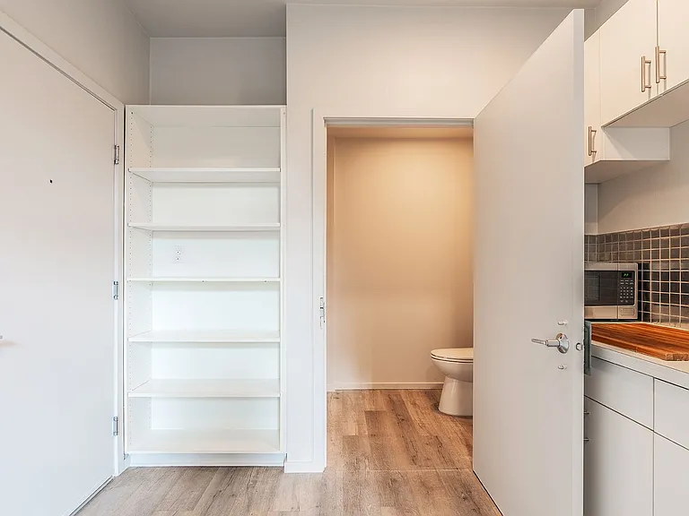 Welcome to 1806 23rd Ave Contemporary building — Photo 27