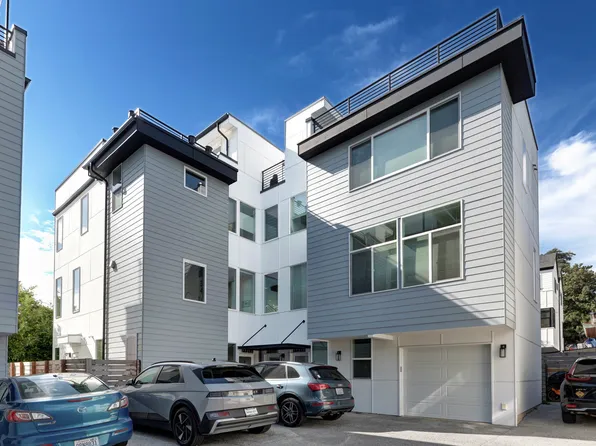 7721A Mary Ave NW, Seattle, WA 98117