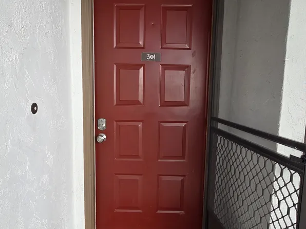 2201 Monroe St APT 301, Santa Clara, CA 95050