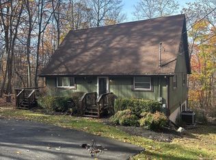 1364 Nancy Jack Rd, Gerrardstown, WV 25420