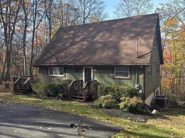 1364 Nancy Jack Rd, Gerrardstown, WV 25420