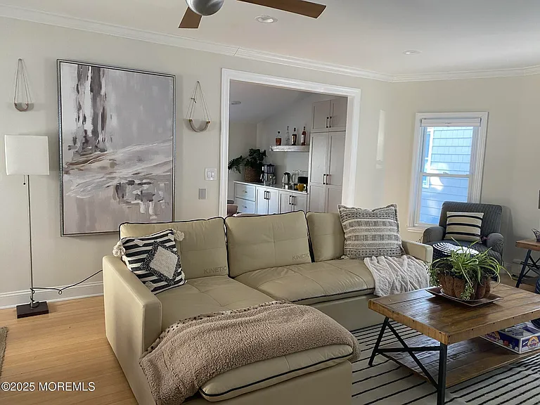 408 Park Place Ave — Photo 9
