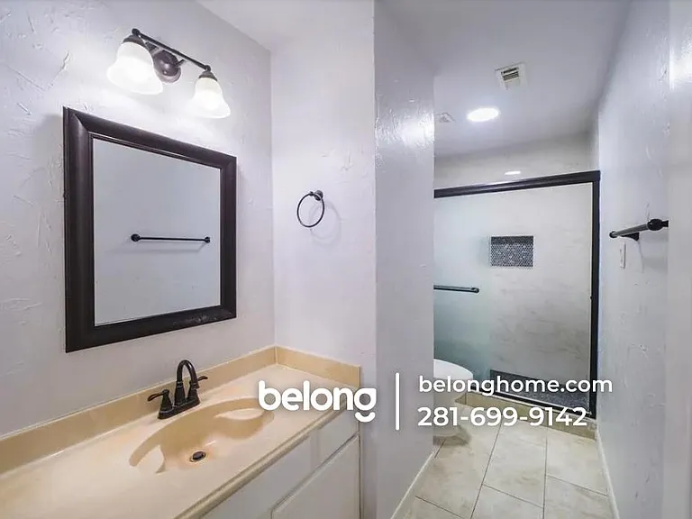 17743 Seven Pines Dr — Photo 7