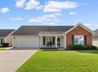 3043 Red Berry Cir, Effingham, SC 29541