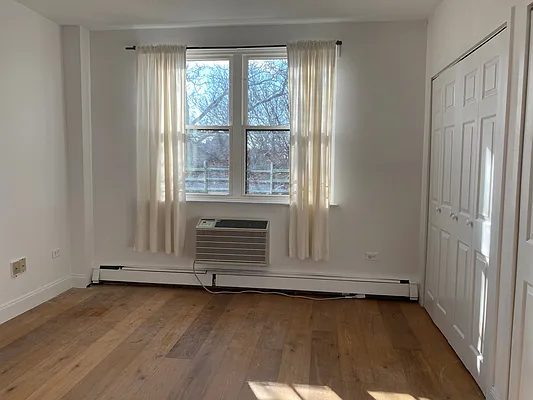 Rented by Douglas Elliman | media 7