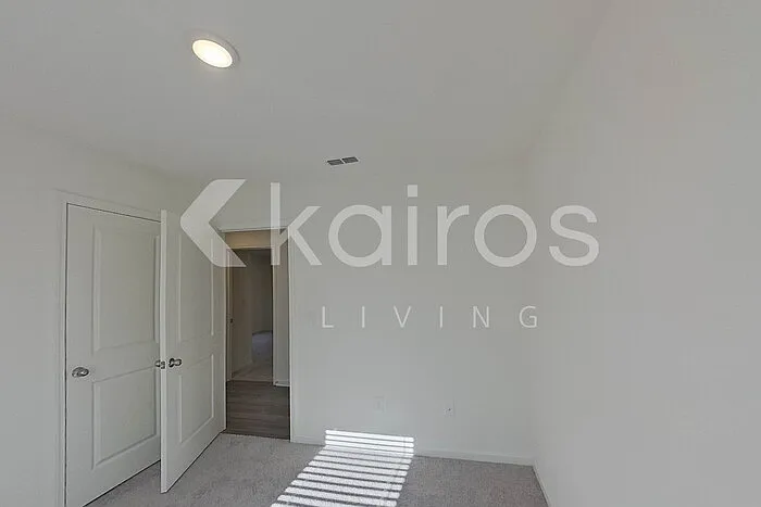 187 Lochwolde Dr — Photo 10