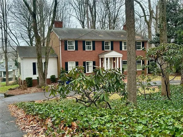 333 N Pine Valley Rd, Winston Salem, NC 27104