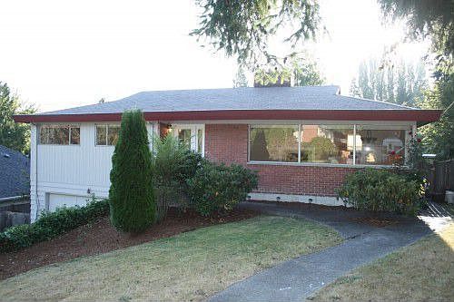 3rd image of 3736 77th Ave SE