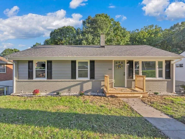 1001 Hartsook Blvd SE, Roanoke, VA 24014