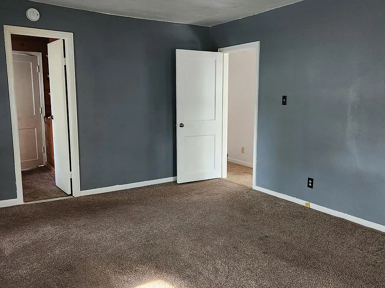 5019 Walker Ave #3 — Photo 8