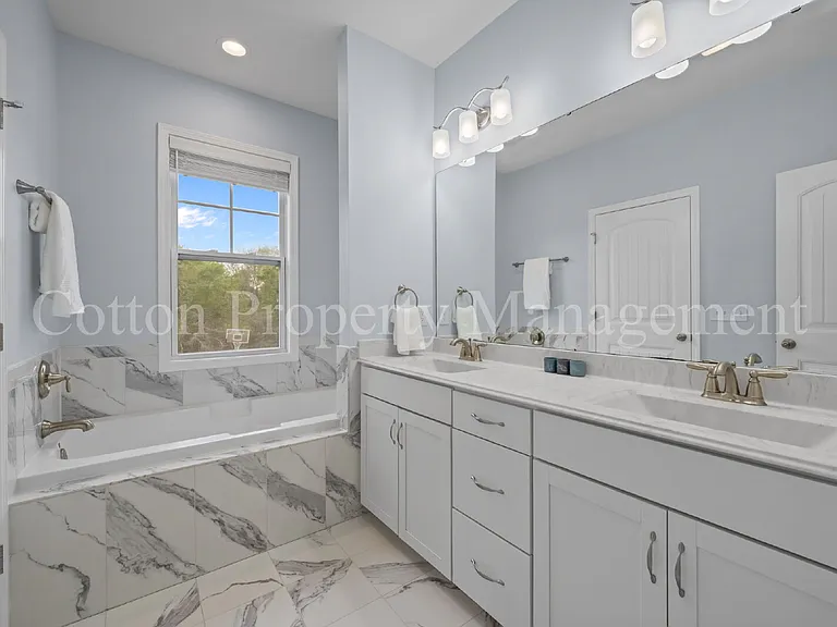 807 Dan Owen Dr — Photo 24
