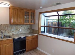 731 Caravel Ln, Foster City, CA 94404